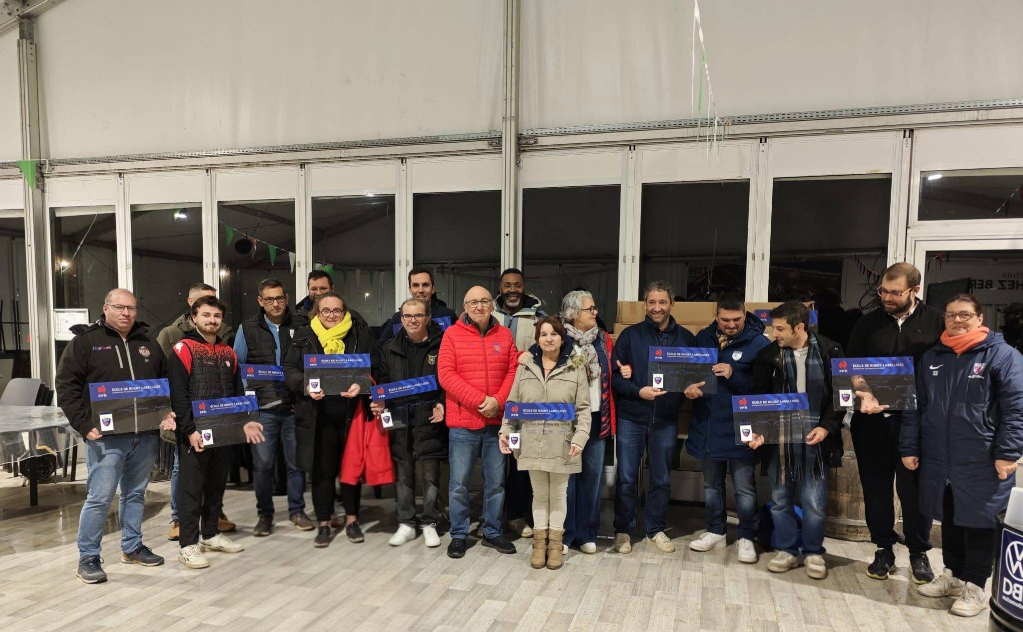 Illustration de Remise des dotations de LABELISATIONS aux Ecoles de rugby