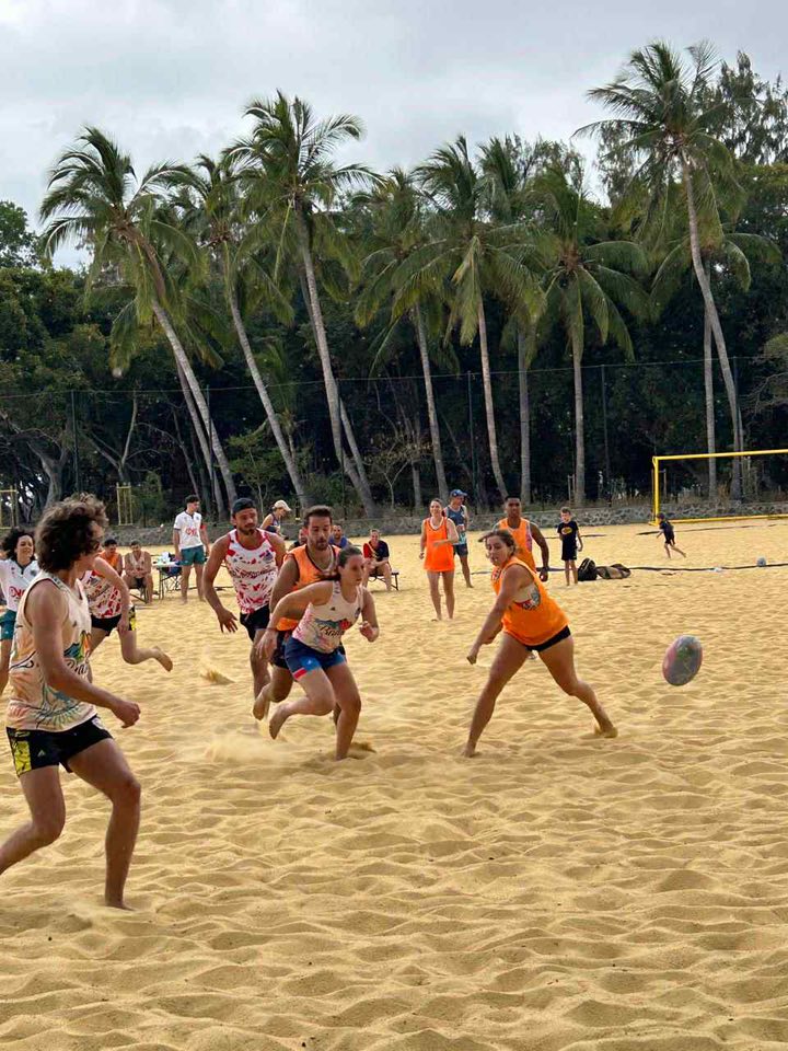 Illustration de 🏖️ Premier Beach Rugby de la saison