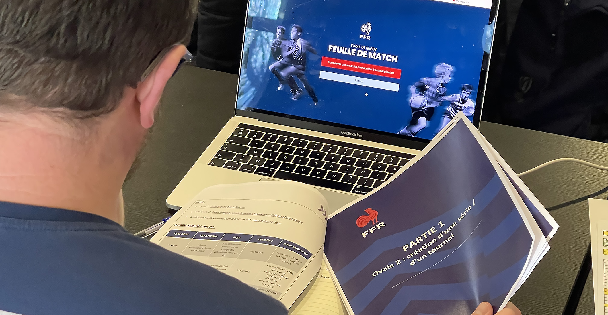 Illustration de Écoles de Rugby : webinaire pour accompagner à l’utilisation de la nouvelle feuille de match dématérialisée des Ecoles de Rugby
